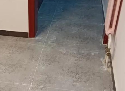 得荣瓷砖空鼓维修公司分享下得荣地砖空鼓了怎么办